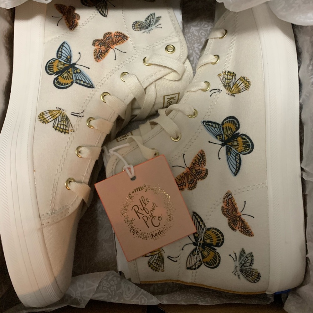 Brand new in box Rifle Paper Co Keds Size 7.5